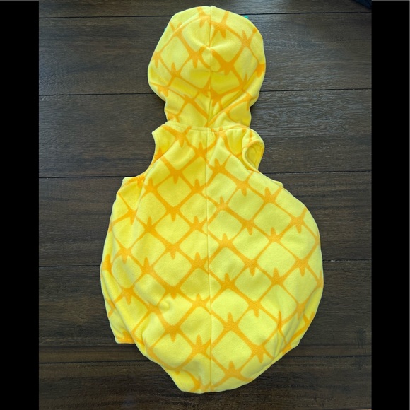 CARTER’s 6-9 months pineapple costume - Picture 3 of 4